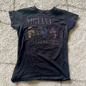 Nirvana tee with Japanese writing. Kids size M